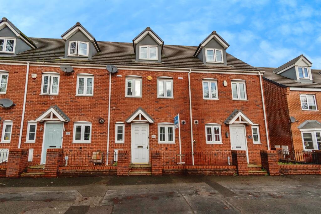Main image of property: Walsall Road, Willenhall