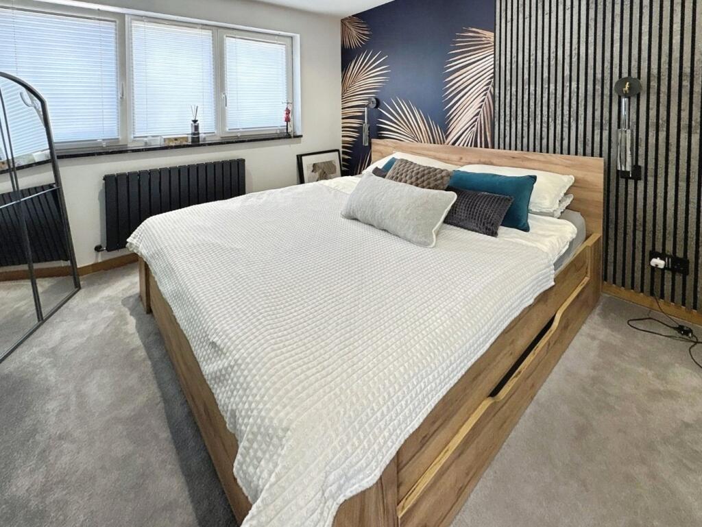 House in Guildford - View 5