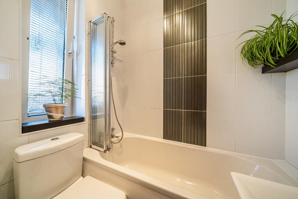 Apartment in London, Canada Water, Bermondsey - View 5