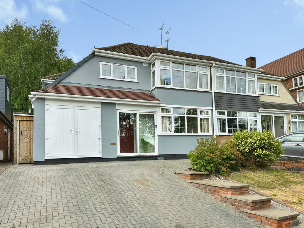 Main image of property: Farrington Road, Ettingshall Park, Wolverhampton, WV4 6QL
