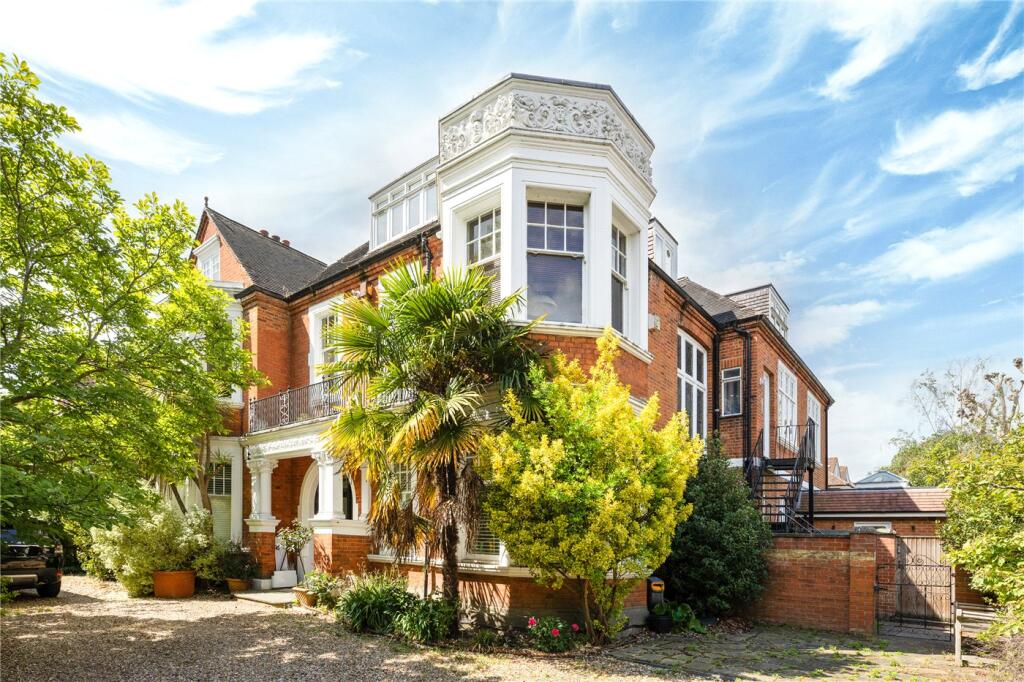 Main image of property: Gwendolen Avenue, London, SW15