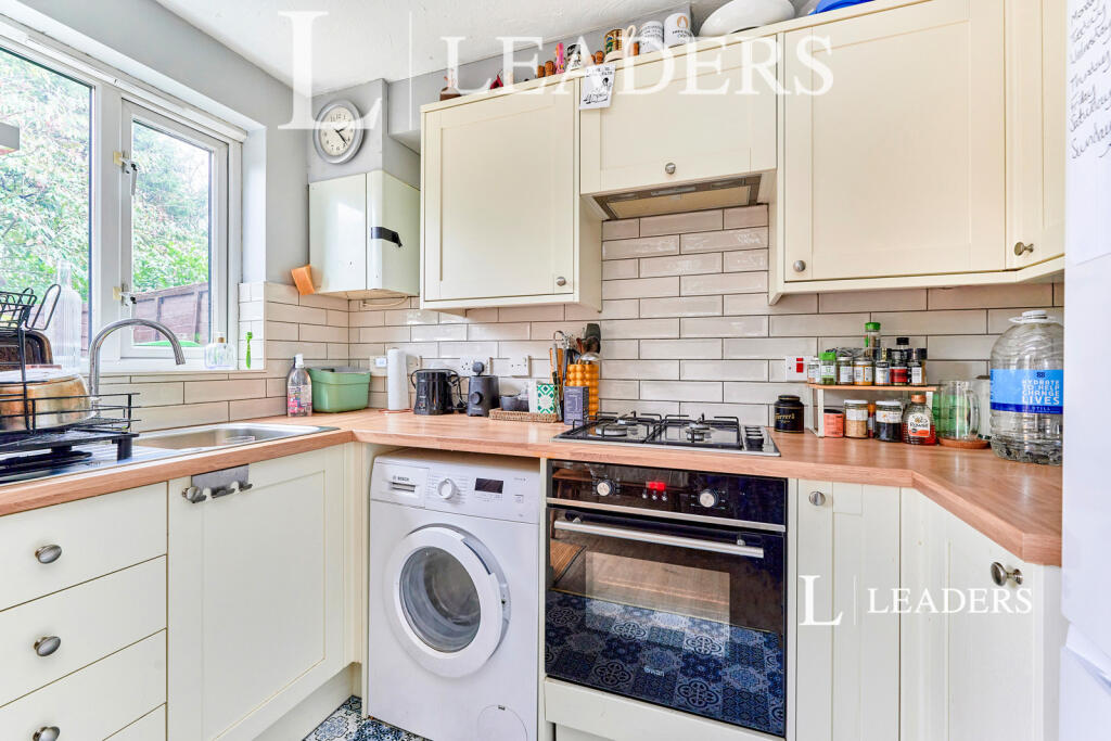 Main image of property: Rochford Close, Stansted, Essex, CM24
