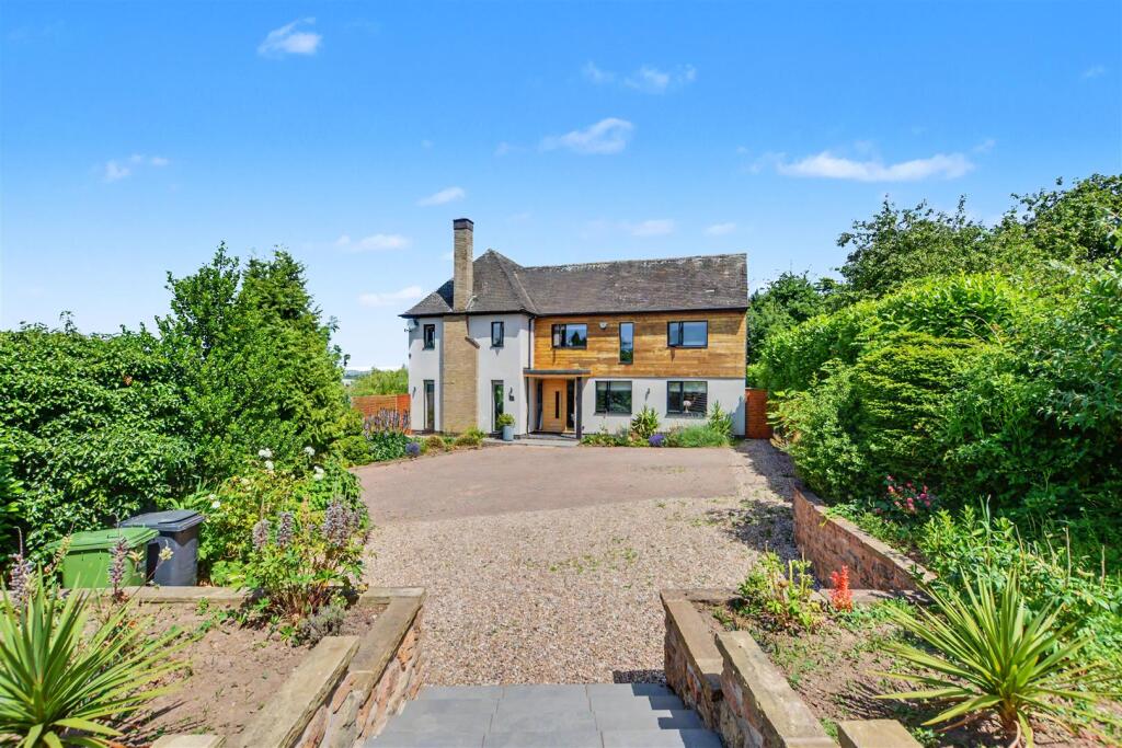 Main image of property: Hillside, Castle Donington