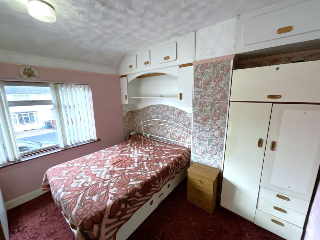 Additional image 7 of CRADLEY HEATH, Hickmans Avenue