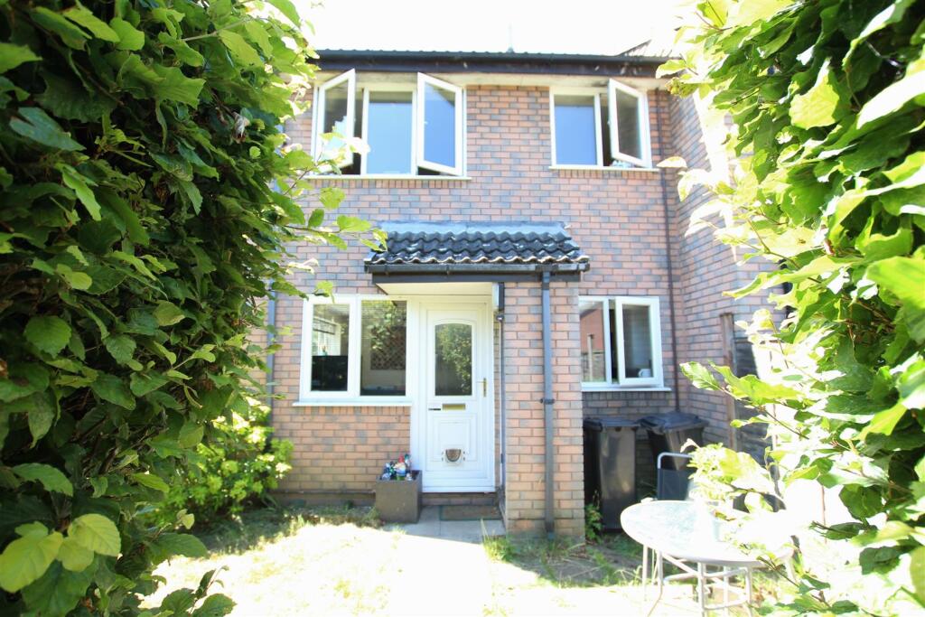 Main image of property: Creedy Gardens, West End, Southampton