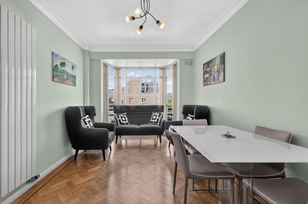 Apartment in London - View 5