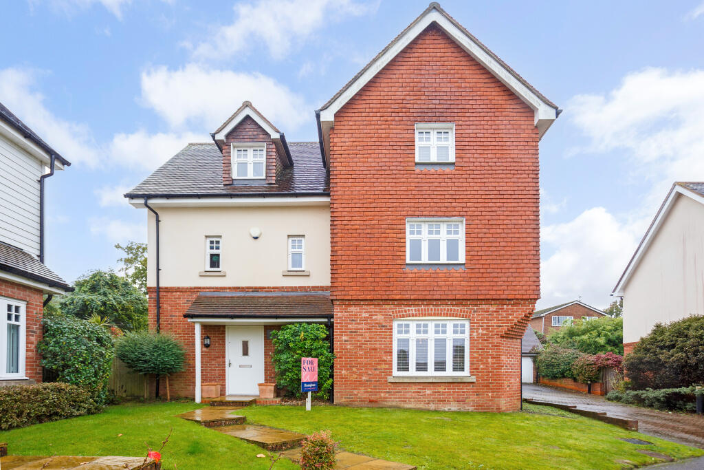 Main image of property: St. Pauls On The Green, Haywards Heath, RH16