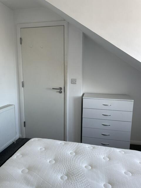 House in Brighton - View 3