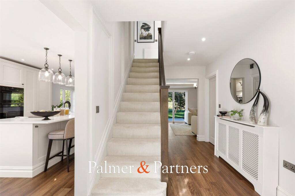 House in Colchester, East Donyland - More