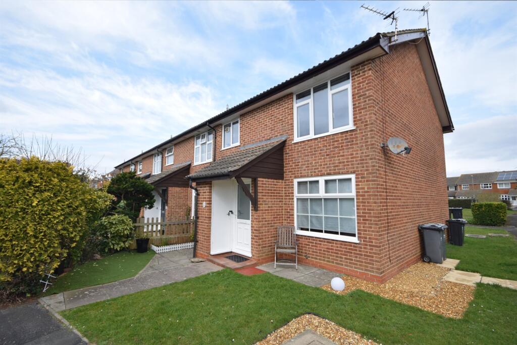 Main image of property: Elderfield Close, Emsworth, PO10