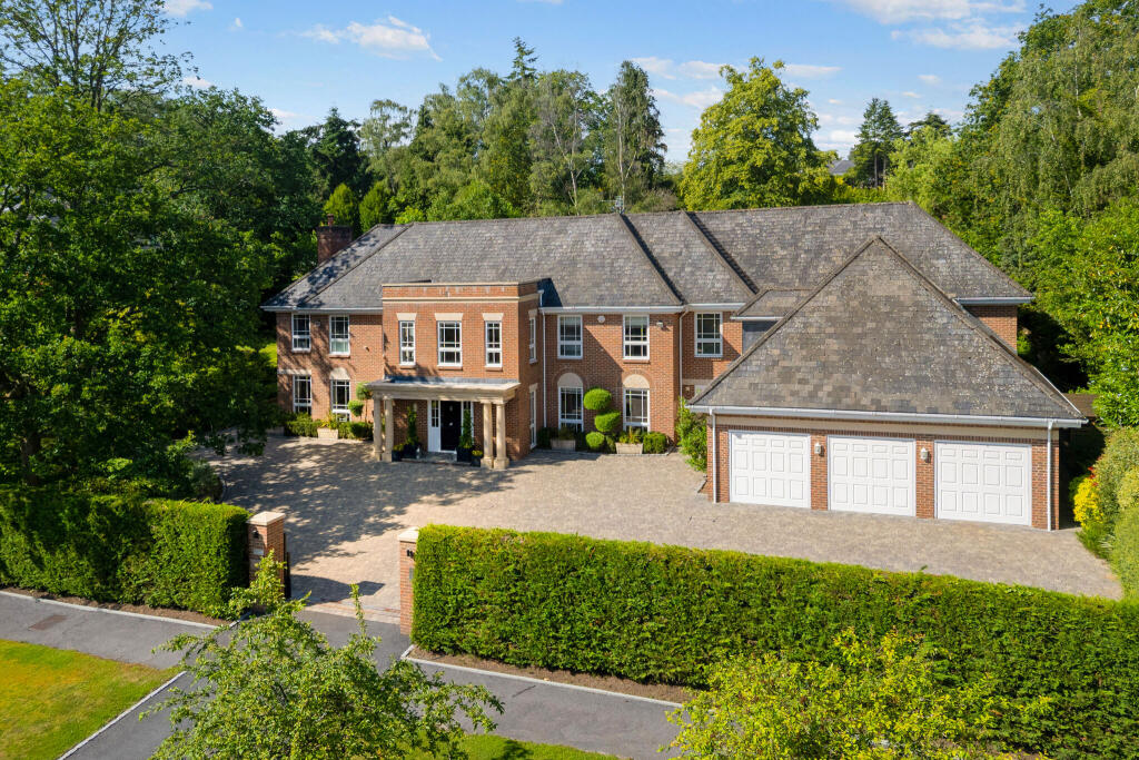Main image of property: Fishers Wood, Sunningdale, SL5