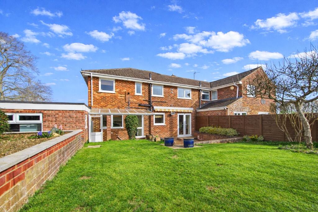 Swinbrook Close, Tilehurst, Reading, Berkshire, RG31 – pohled 2