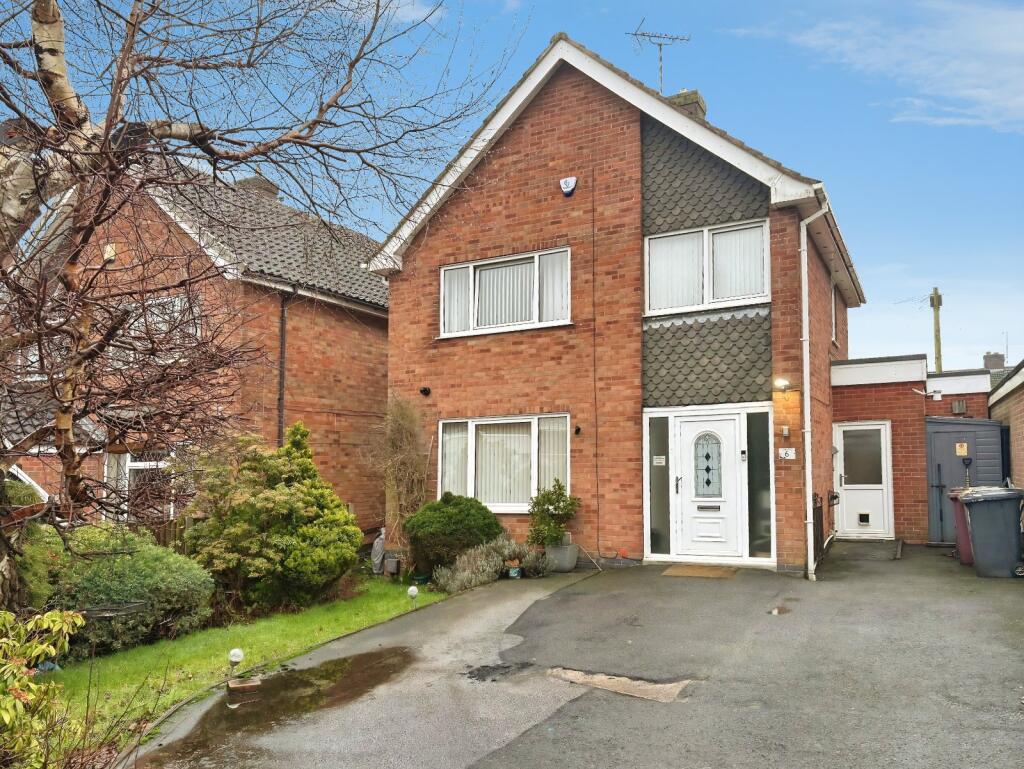 Main image of property: Carlton Close, Danesmoor, Chesterfield, Derbyshire, S45