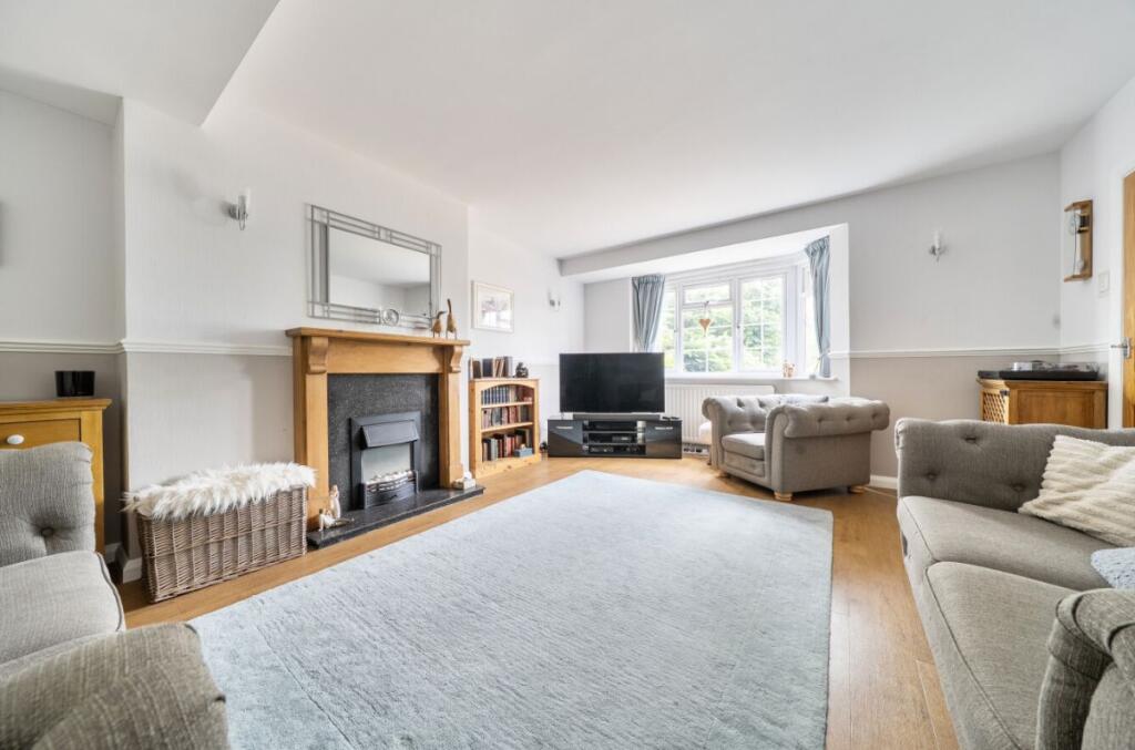 Grange Lane, Bromham, Bedford photo 4