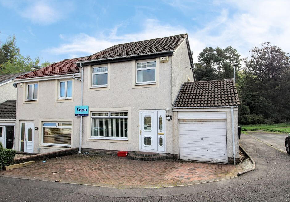 3-bed semi-detached on Lawers Place, Irvine, KA11, £135,000
