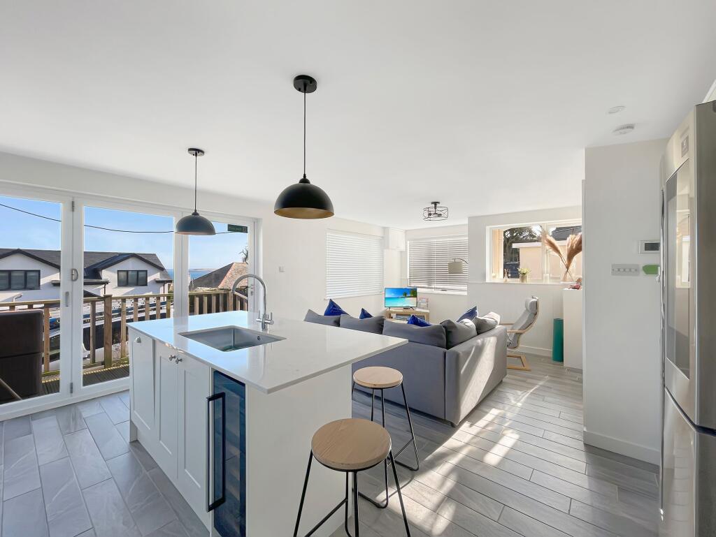 Carthew Way, St. Ives, TR26 photo 4