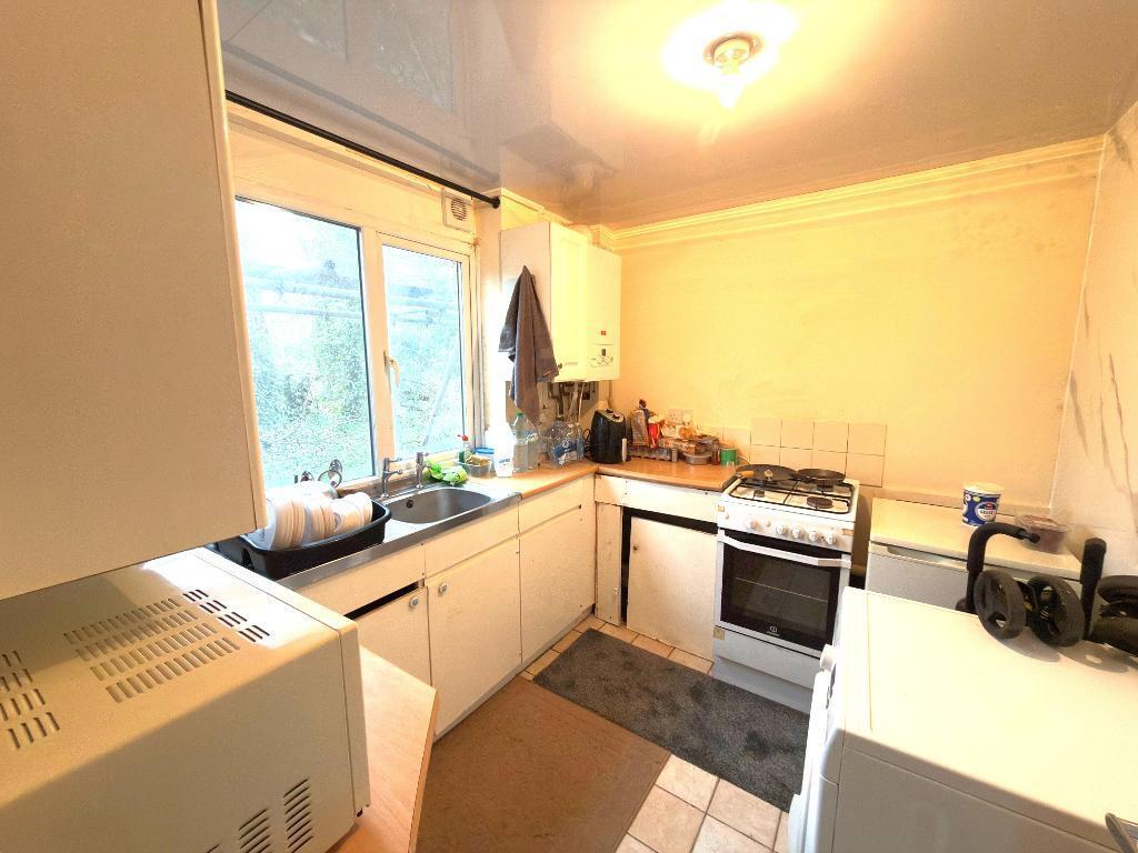 Apartment in Luton, Leagrave - View 3