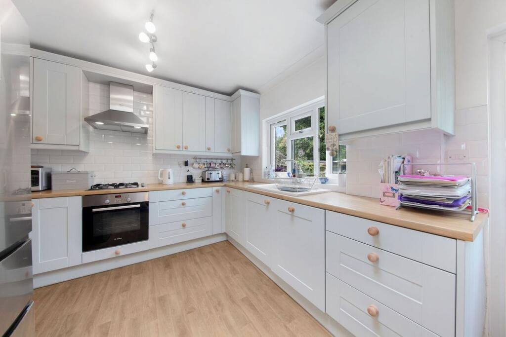 House in London, Kingsbury - View 4