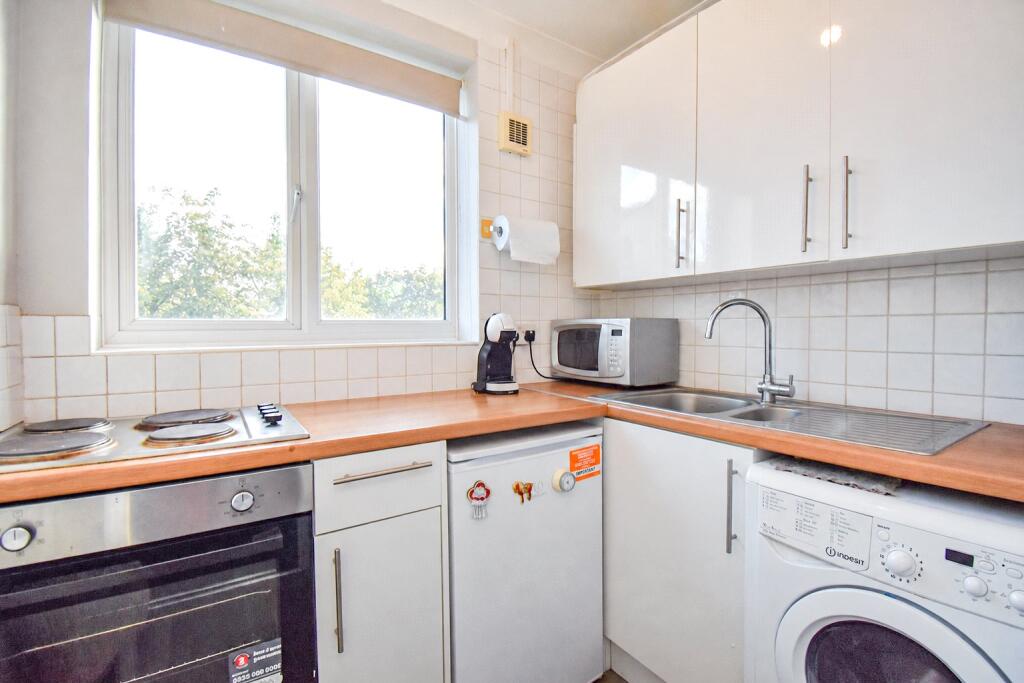 Apartment in Oxford - View 5