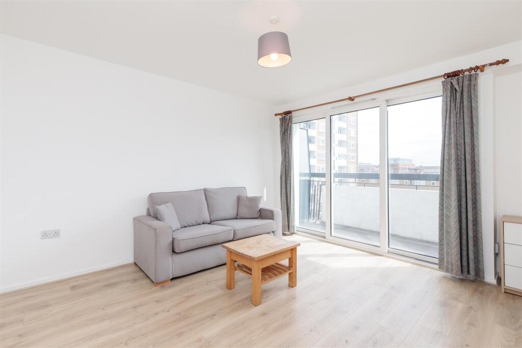 Apartment in London, Bethnal Green - More