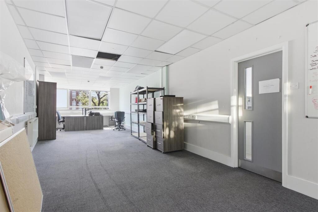 Office 6.jpg