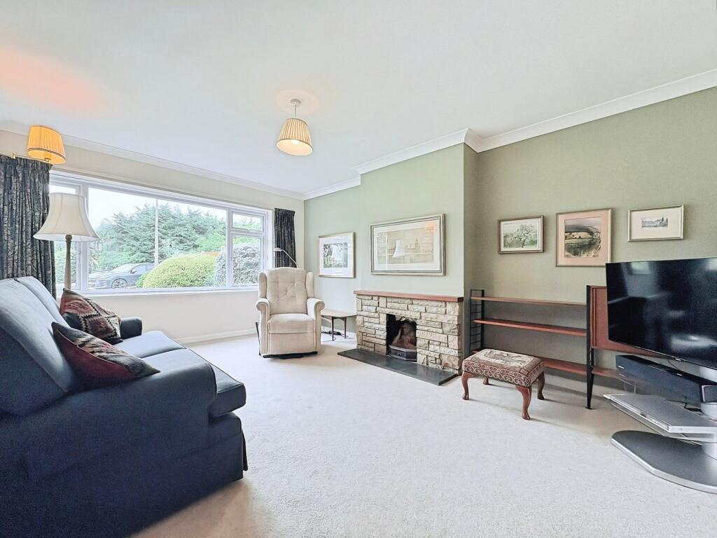 Chalklands, Sandon, Chelmsford, CM2 photo 4