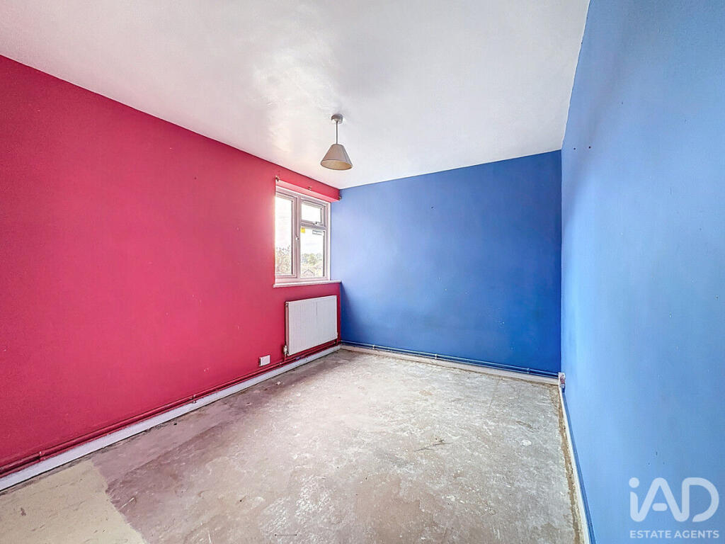 Apartment in Potters Bar, Oakmere - More
