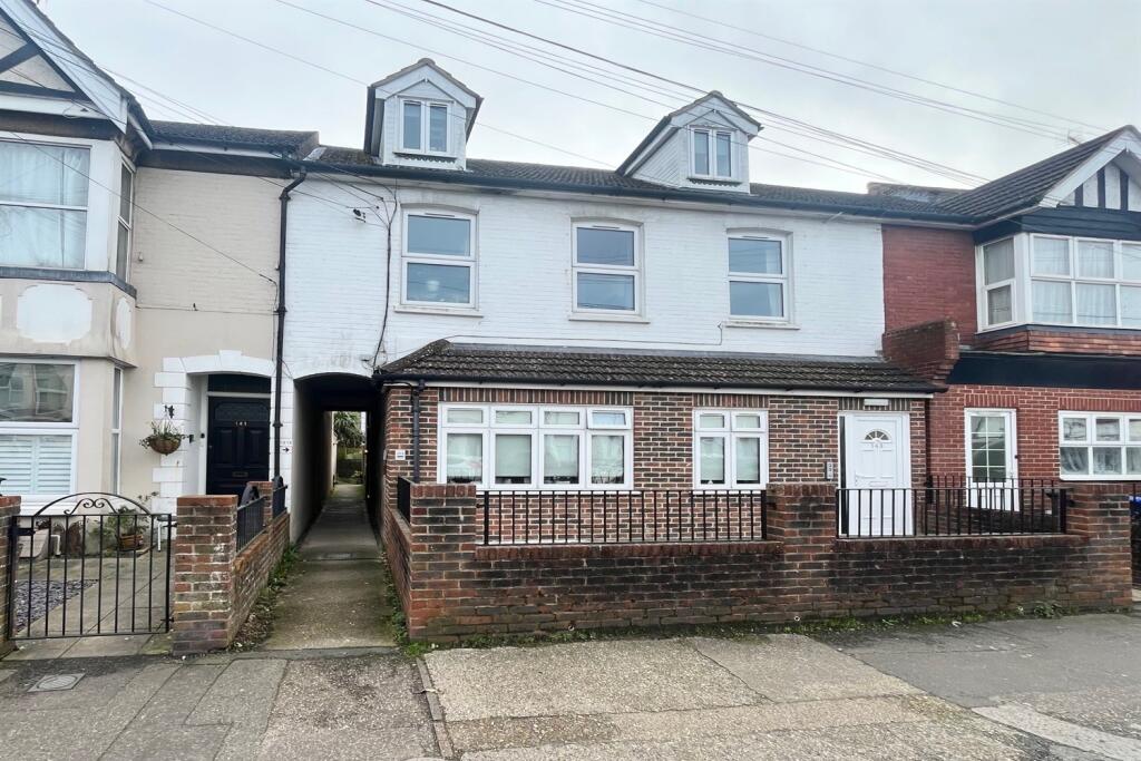 Main image of property: Tarring Road, Worthing, BN11