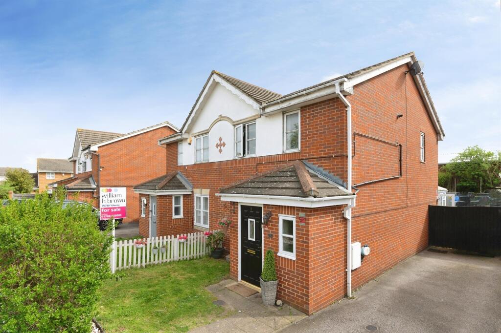Main image of property: Collingwood Road, Rainham