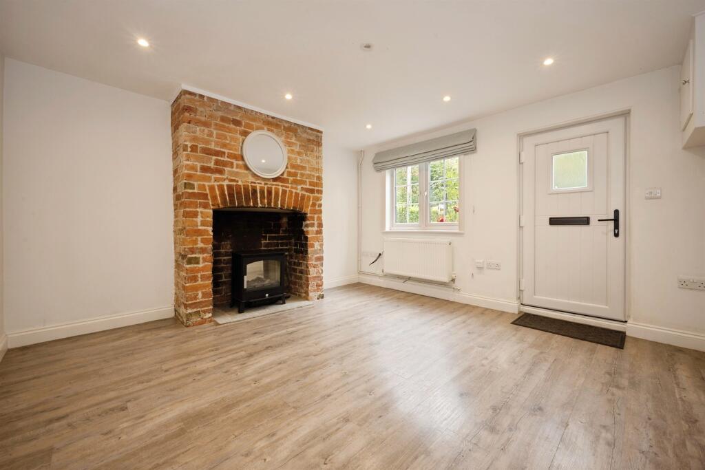 House in Luton, Cheddington - View 4