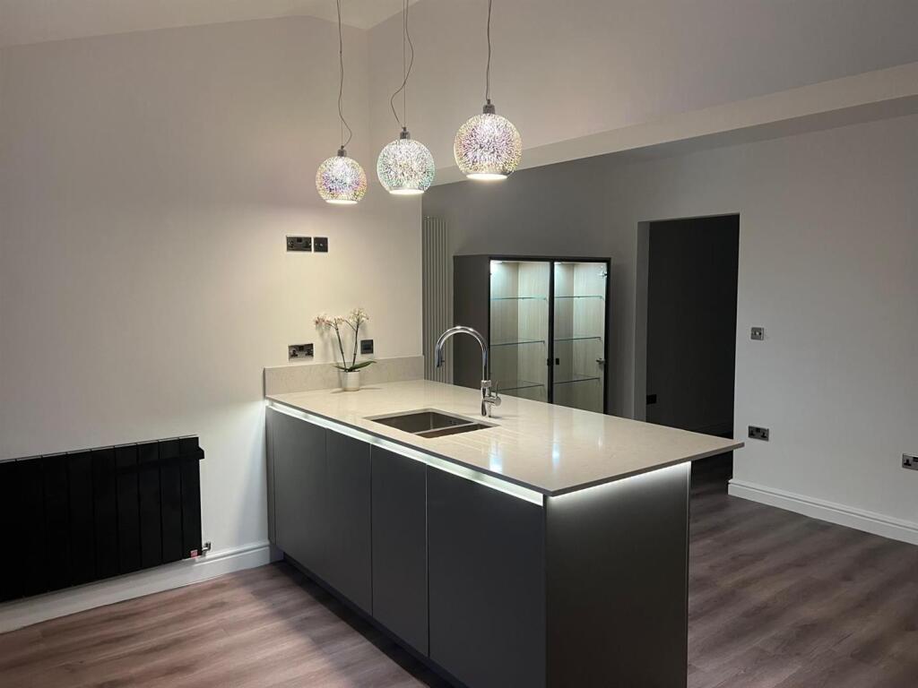 Hawthorn Road, Lymm photo 4