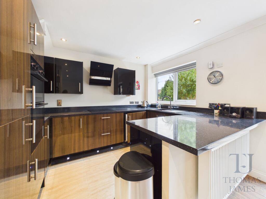 House in Rushcliffe, Cotgrave - View 4