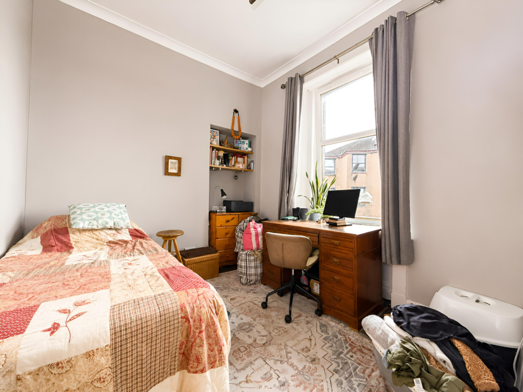 Apartment in Glasgow - More
