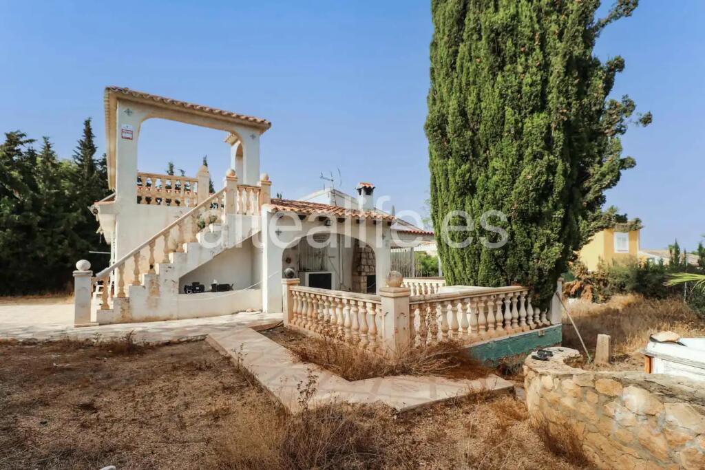 Main image of property: Valencia, Alicante, La NucÃa