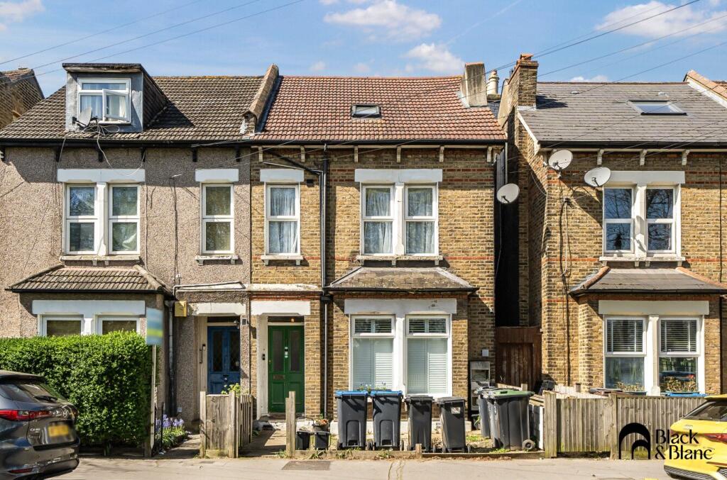 Main image of property: Sydenham Road, Croydon, CR0