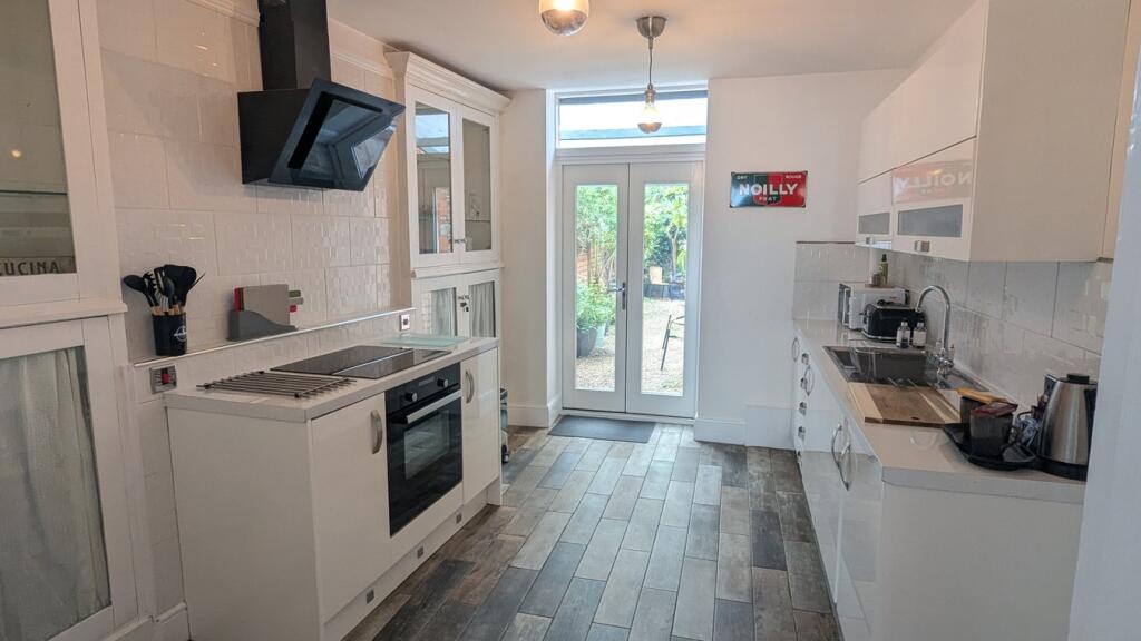 Apartment in Wells - View 6
