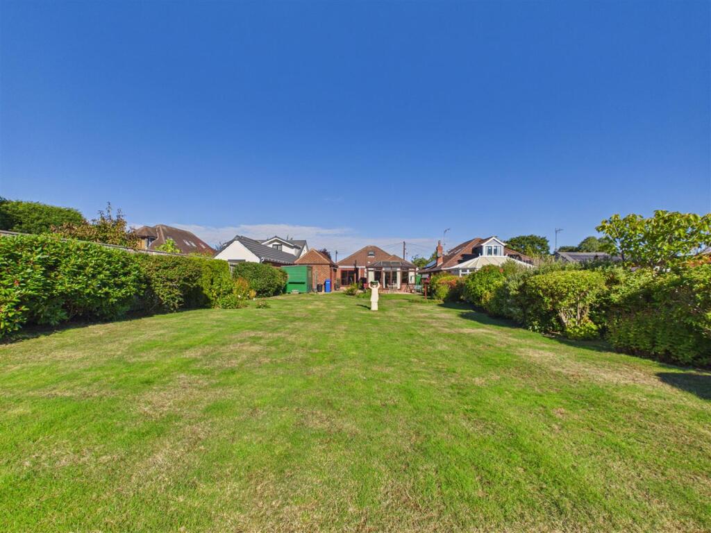 House in Kirk Ella, East Riding of Yorkshire - View 2