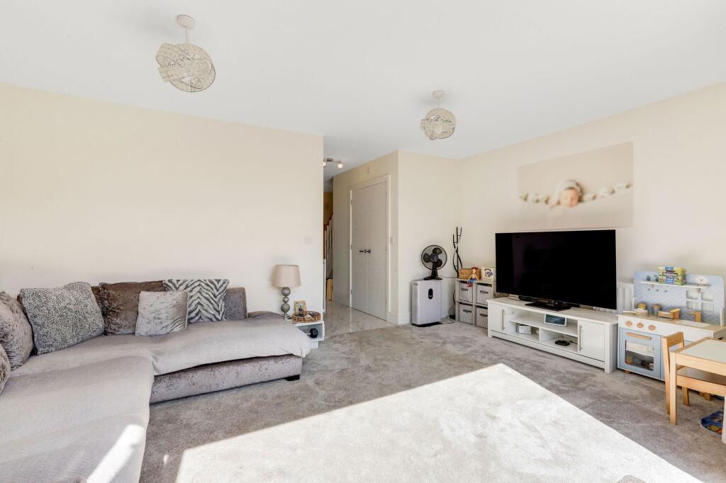 House in Nottingham - View 4