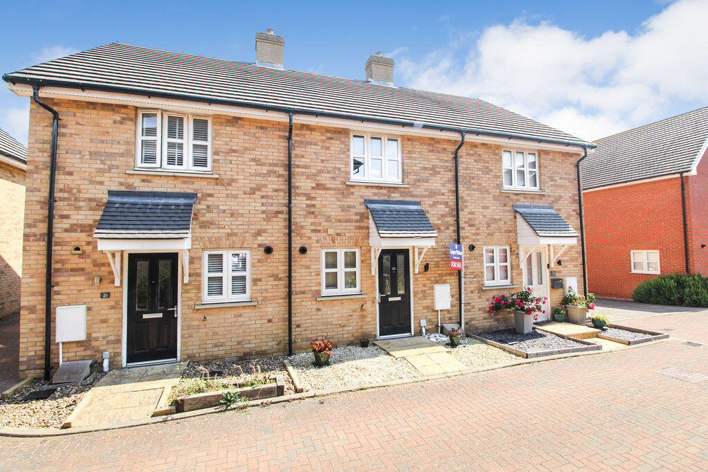 Main image of property: Radcliffe Mews, New Cardington MK42