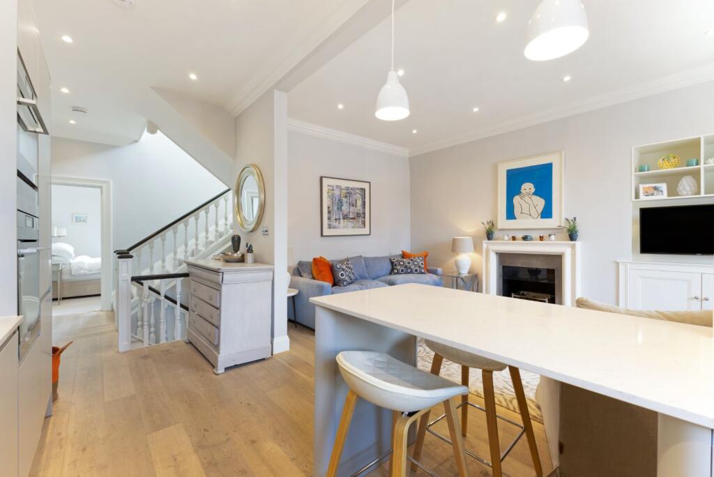 3 bedroom flat for rent