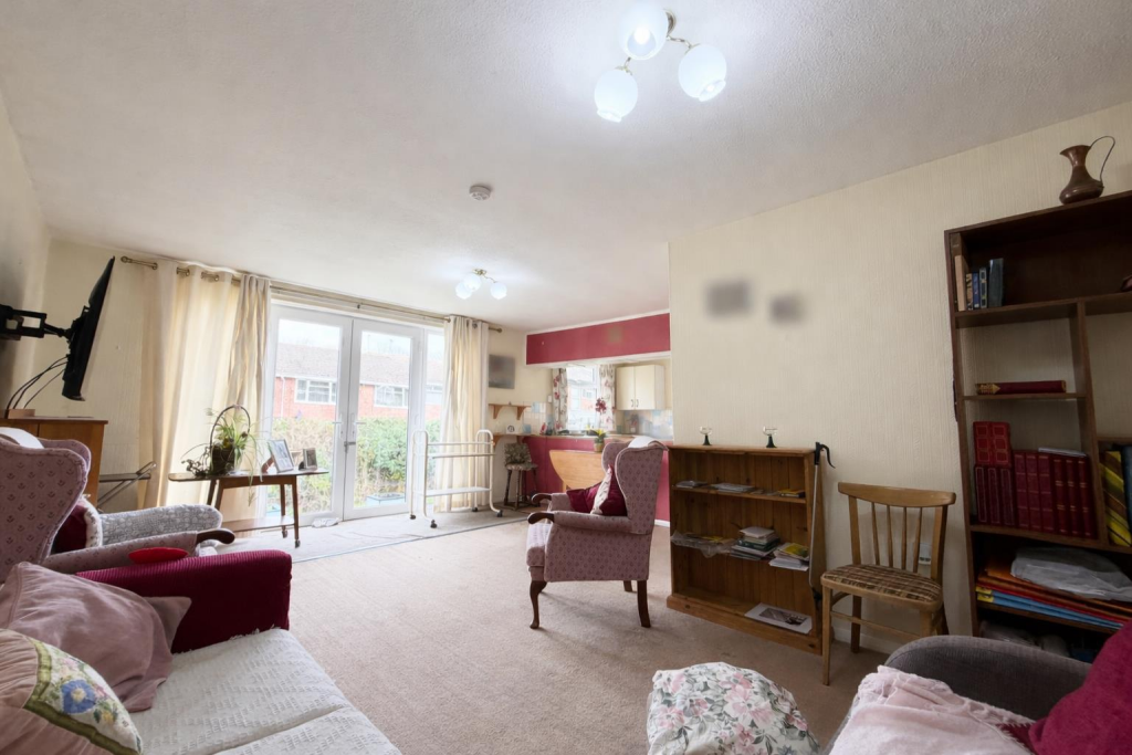 Poplar Close, Halstead photo 4
