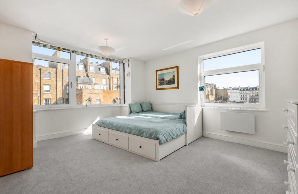 Apartment in London, South Kensington - View 3