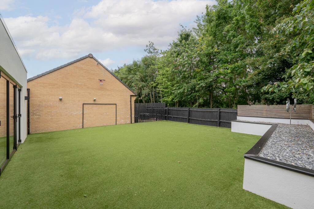 Trinity Way, Papworth Everard, Cambridge photo 4