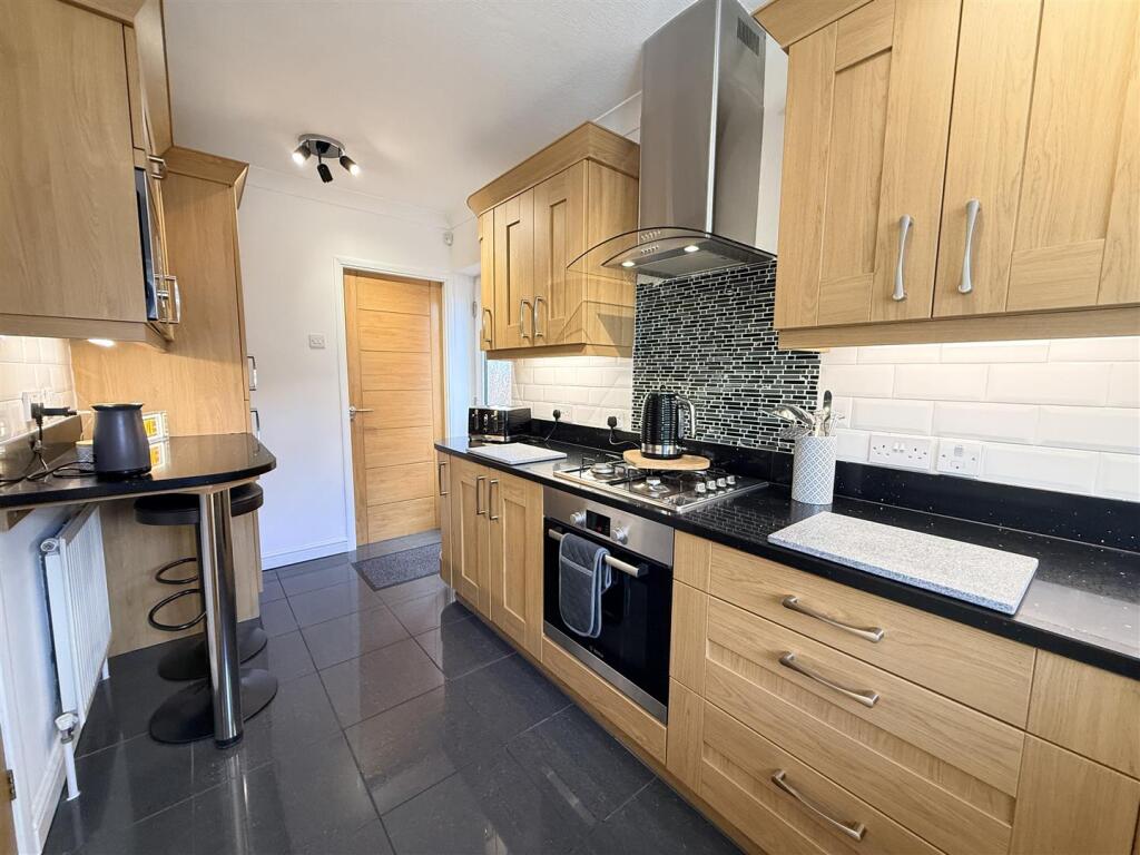 House in Dudley, West Midlands - View 4