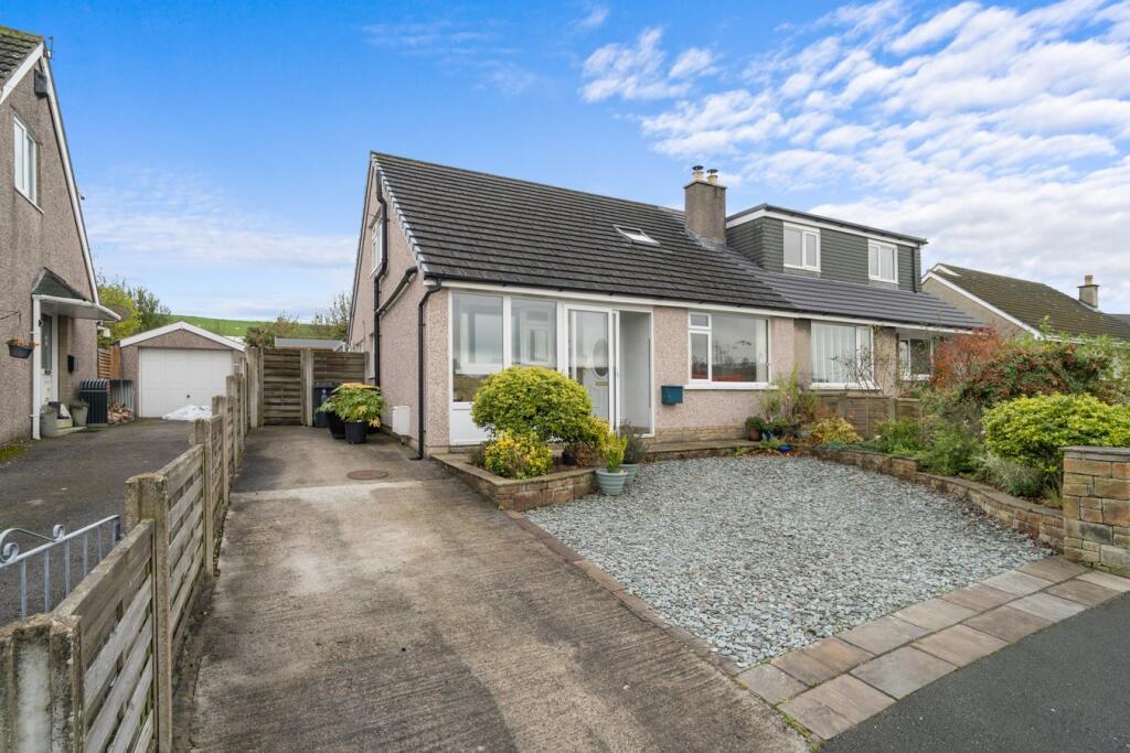 3-bed semi-detached on Pinewood Avenue, Brookhouse, Lancaster, LA2, £300,000