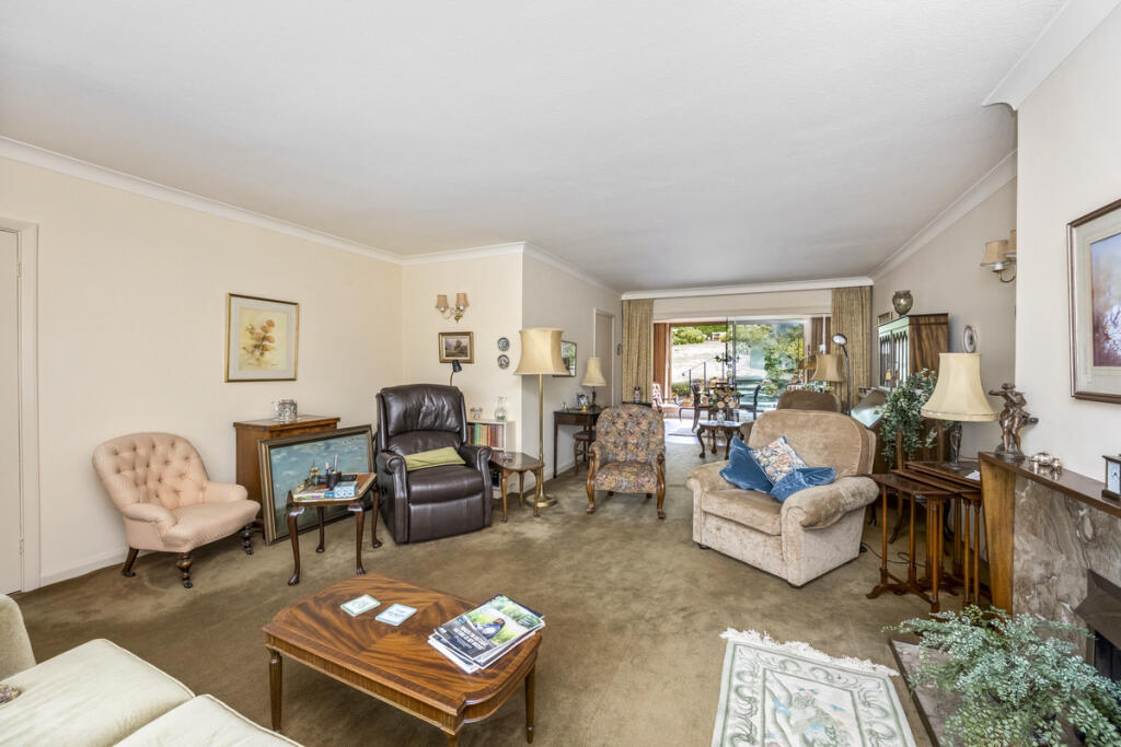 House in Brighton - View 4