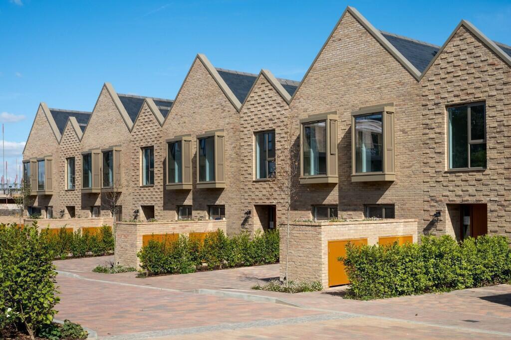 Main image of property: At Trent Park, London, EN4