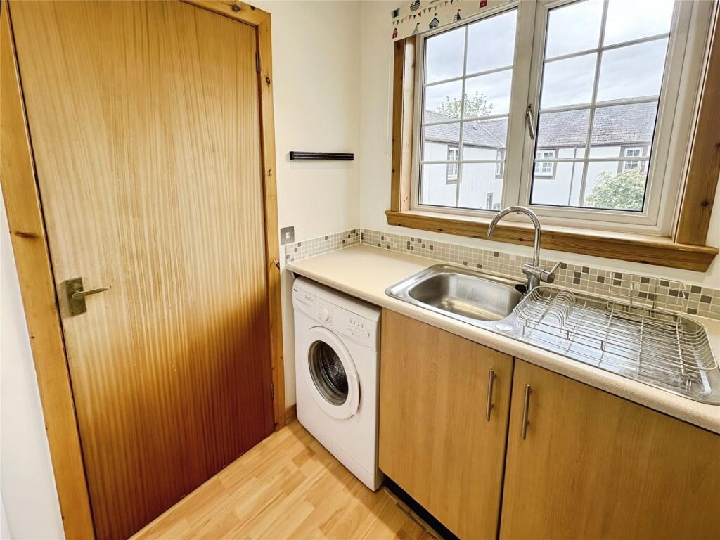 Apartment in Inverness - View 4