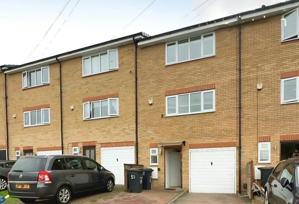 Main image of property: Fermor Crescent, Stopsley, Luton, LU2
