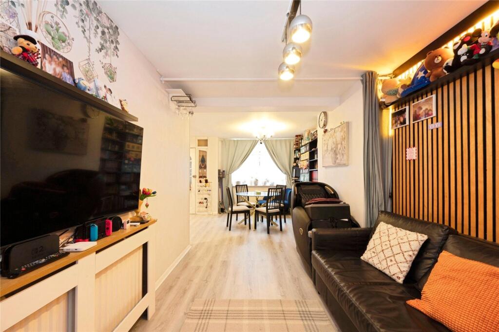 House in Kingston upon Thames - View 2